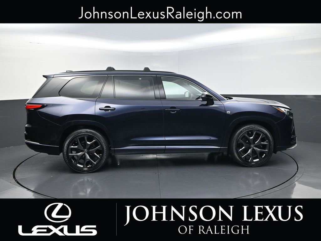 New 2026 Lexus TX 500h AWD image 6