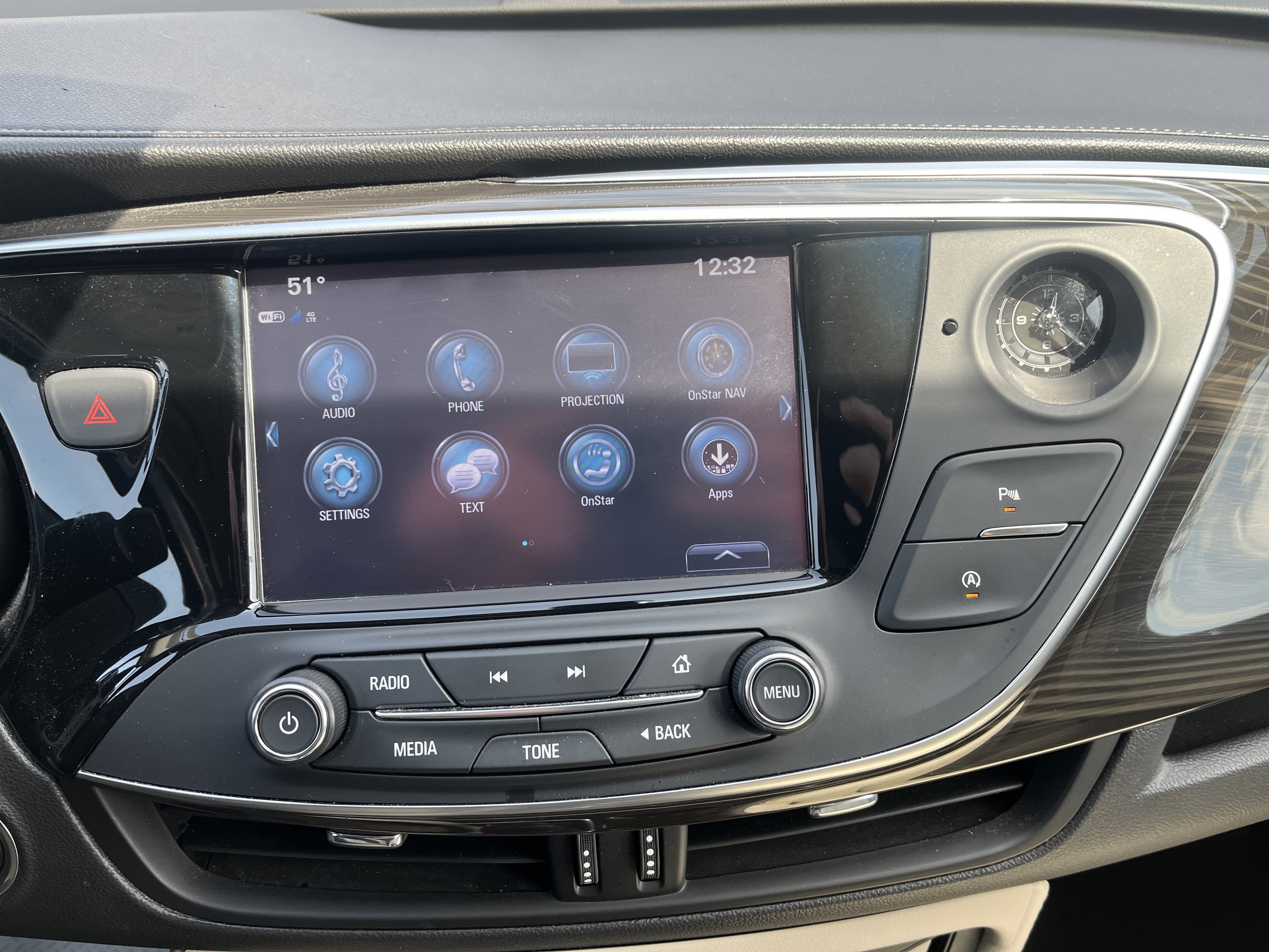 Used 2020 Buick Envision Preferred image 23