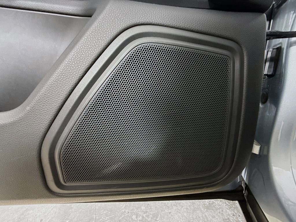 Used 2024 Porsche Macan image 24