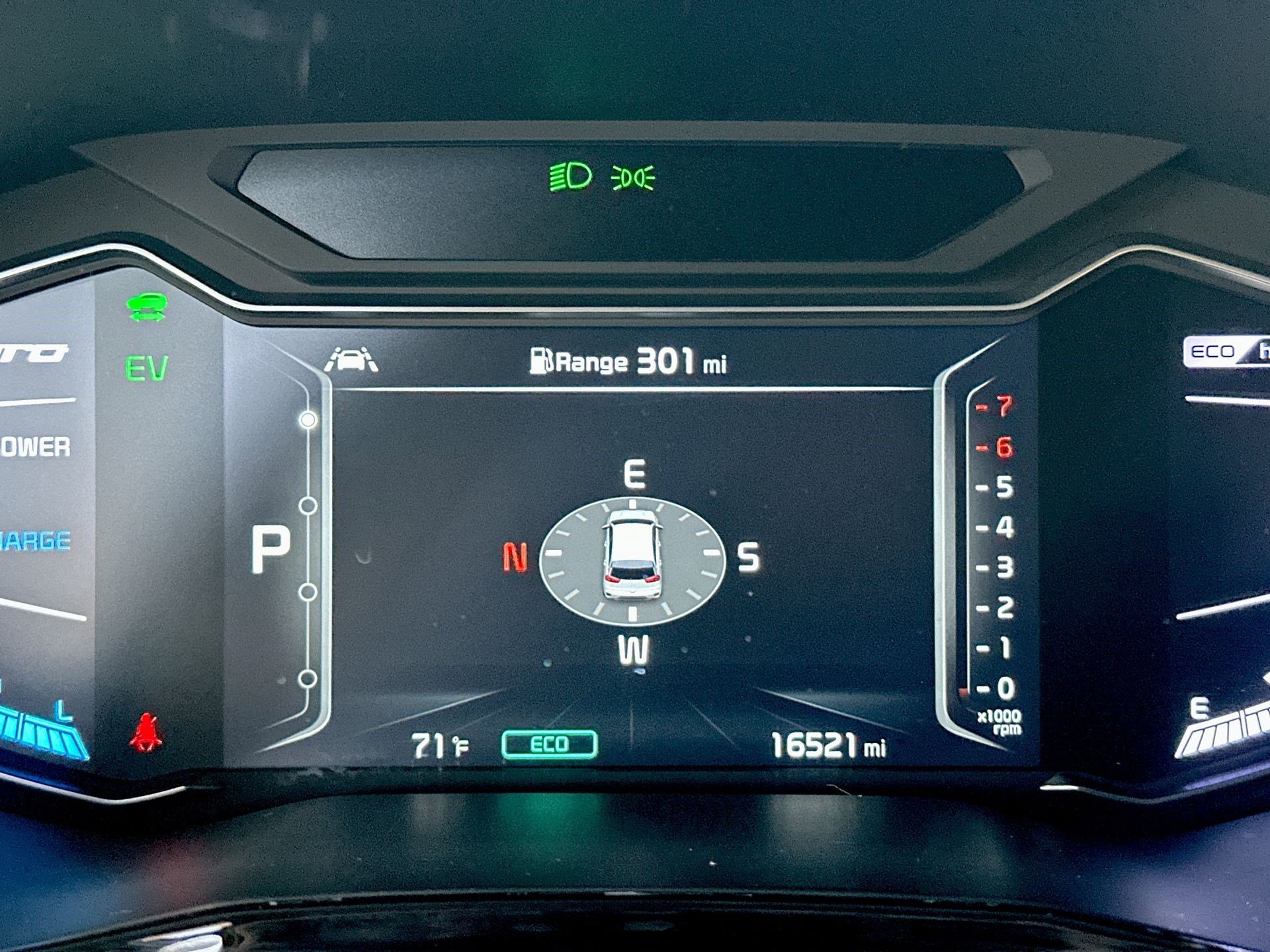 Certified 2022 Kia Niro EX Premium image 10