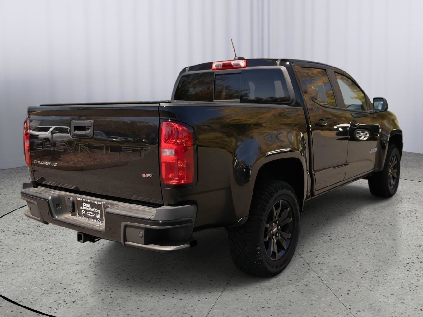 Used 2022 Chevrolet Colorado Z71 w/ Z71 Midnight Edition AWD/4WD image 26