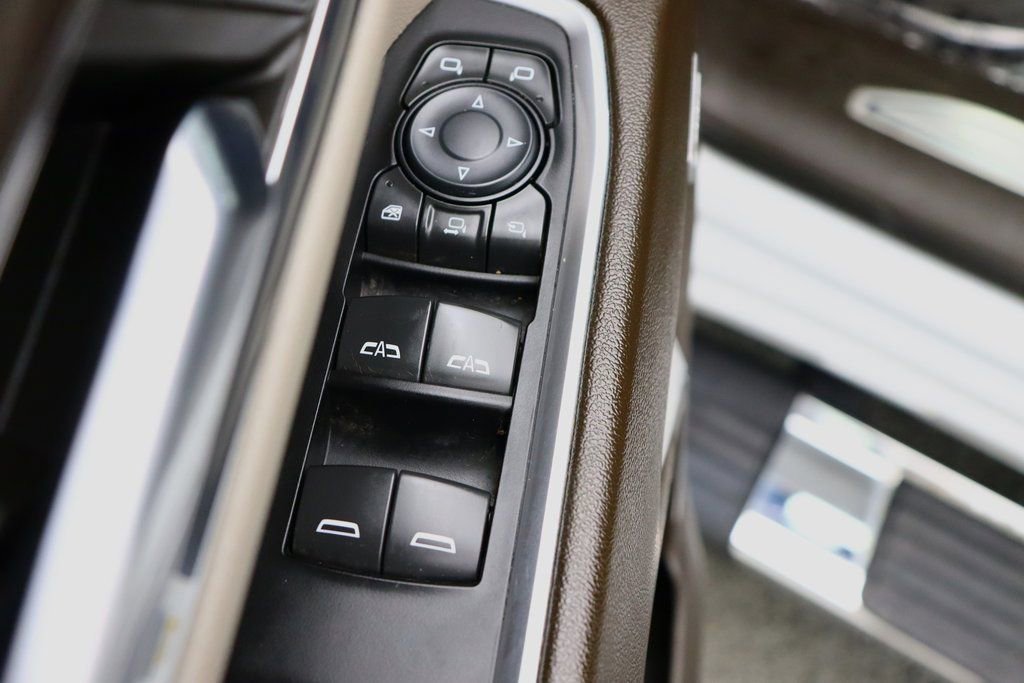 Used 2024 Chevrolet Silverado 3500 LTZ w/ LTZ Plus Package image 10