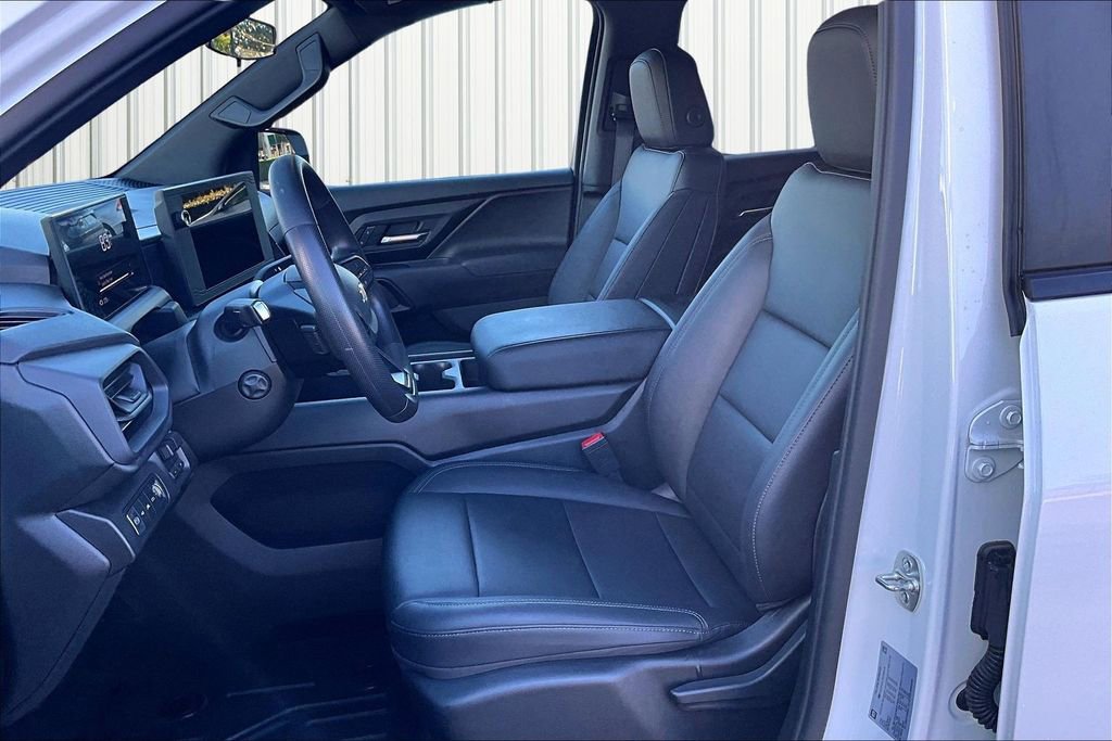 Used 2024 Chevrolet Silverado EV W/T image 15