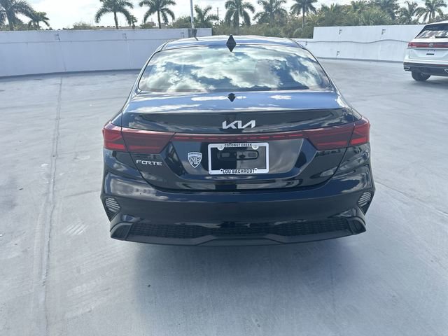 Used 2024 Kia Forte LXS image 11