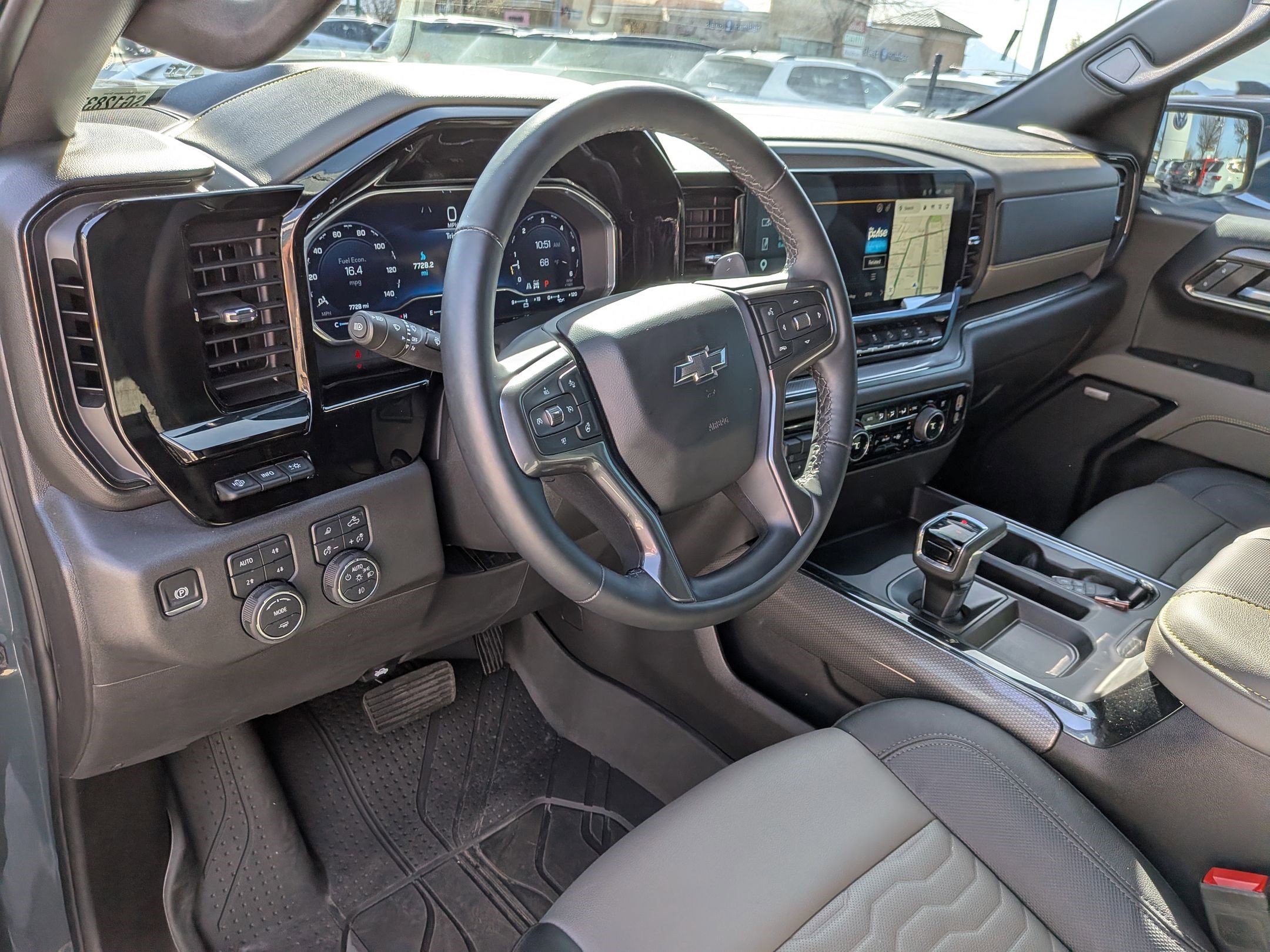 Used 2025 Chevrolet Silverado 1500 ZR2 w/ Technology Package image 17