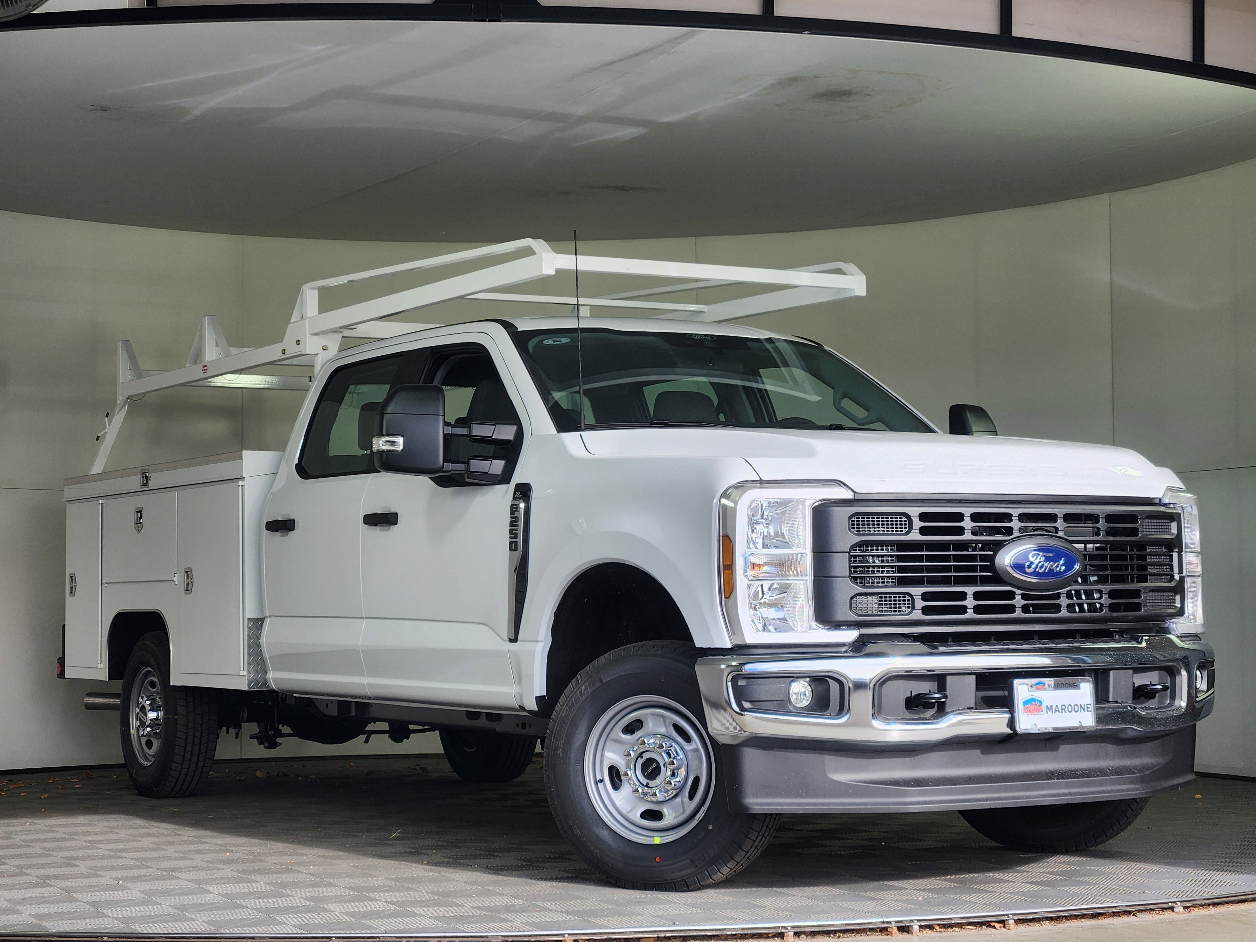 New 2026 Ford F250 XL w/ XL Chrome Package image 1