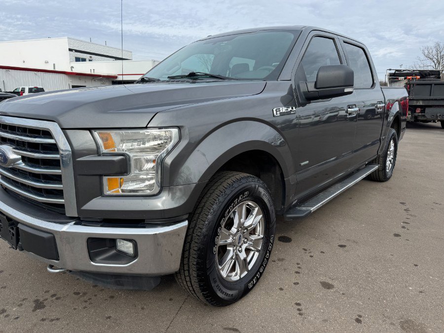 Used 2016 Ford F150 XLT w/ Equipment Group 302A Luxury image 9