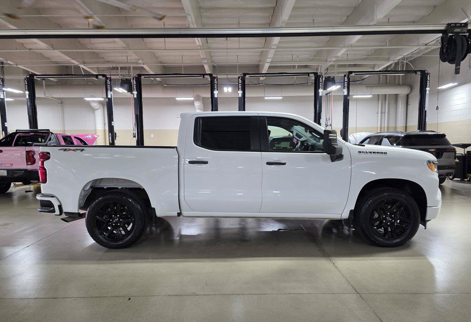 Used 2023 Chevrolet Silverado 1500 Custom w/ LPO, Dark Essentials Package AWD/4WD image 8