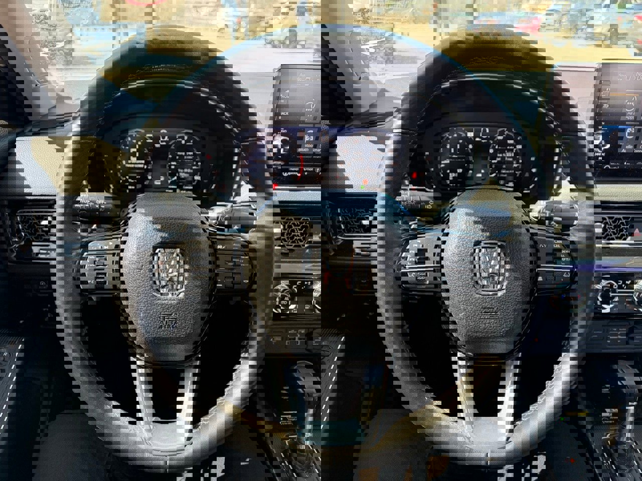 Used 2024 Honda Civic Touring image 11