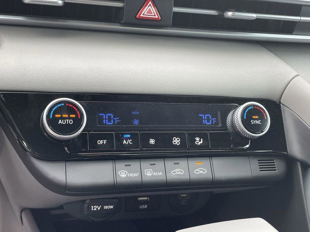 New 2026 Hyundai Elantra Sport FWD image 25