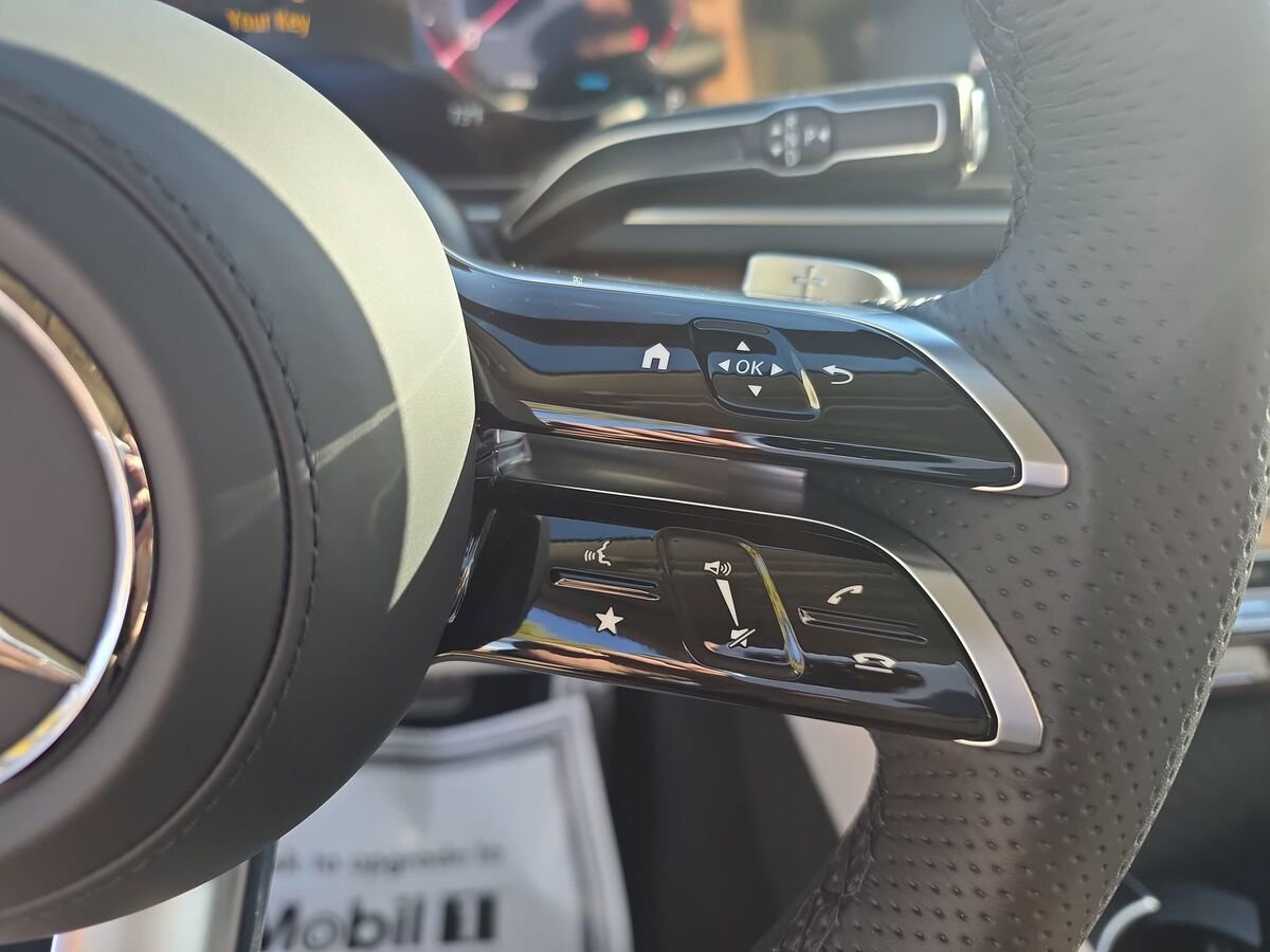 New 2026 Mercedes-Benz GLS 450 4MATIC image 18