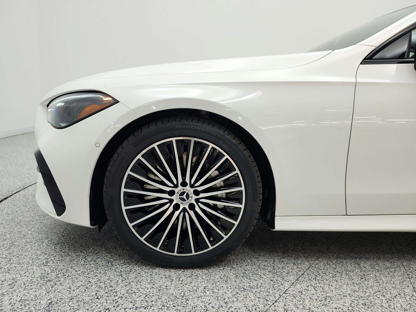 New 2027 Mercedes-Benz CLE 450 4MATIC Coupe image 15