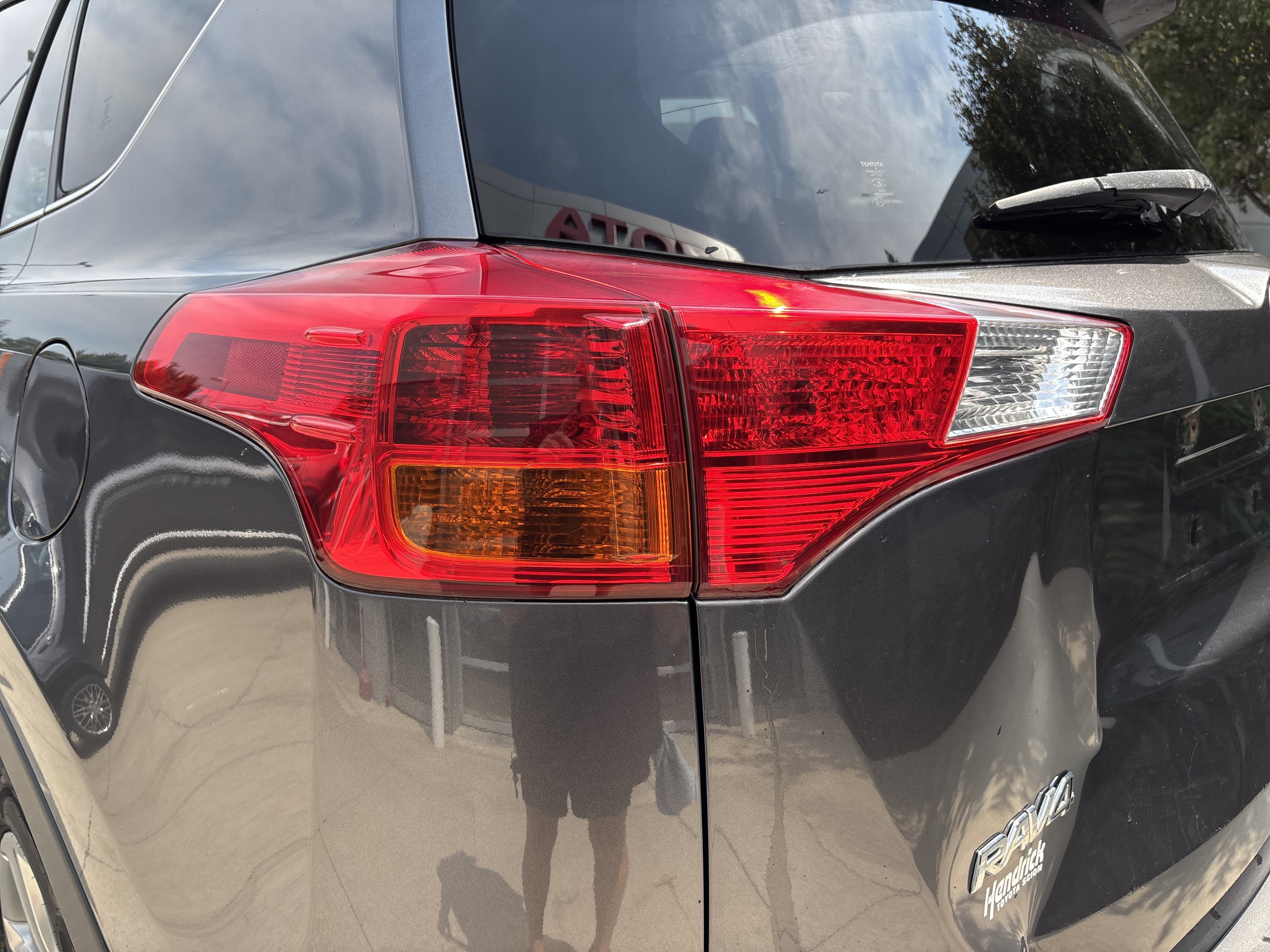 Used 2015 Toyota RAV4 XLE FWD image 12