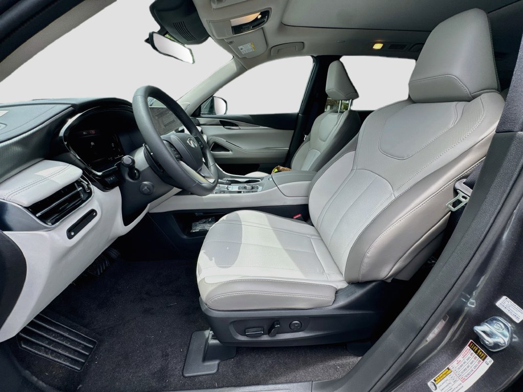 New 2027 INFINITI QX60 Luxe w/ Cargo Package FWD image 22