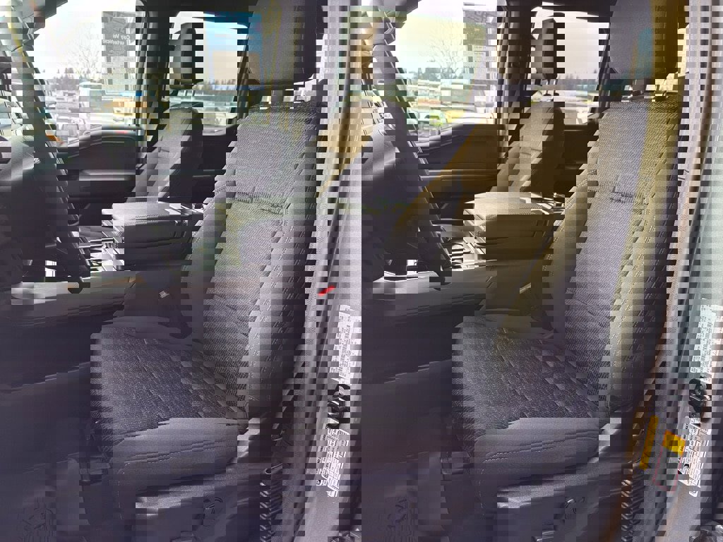 New 2025 Ford F150 XLT w/ Equipment Group 302A MID image 15