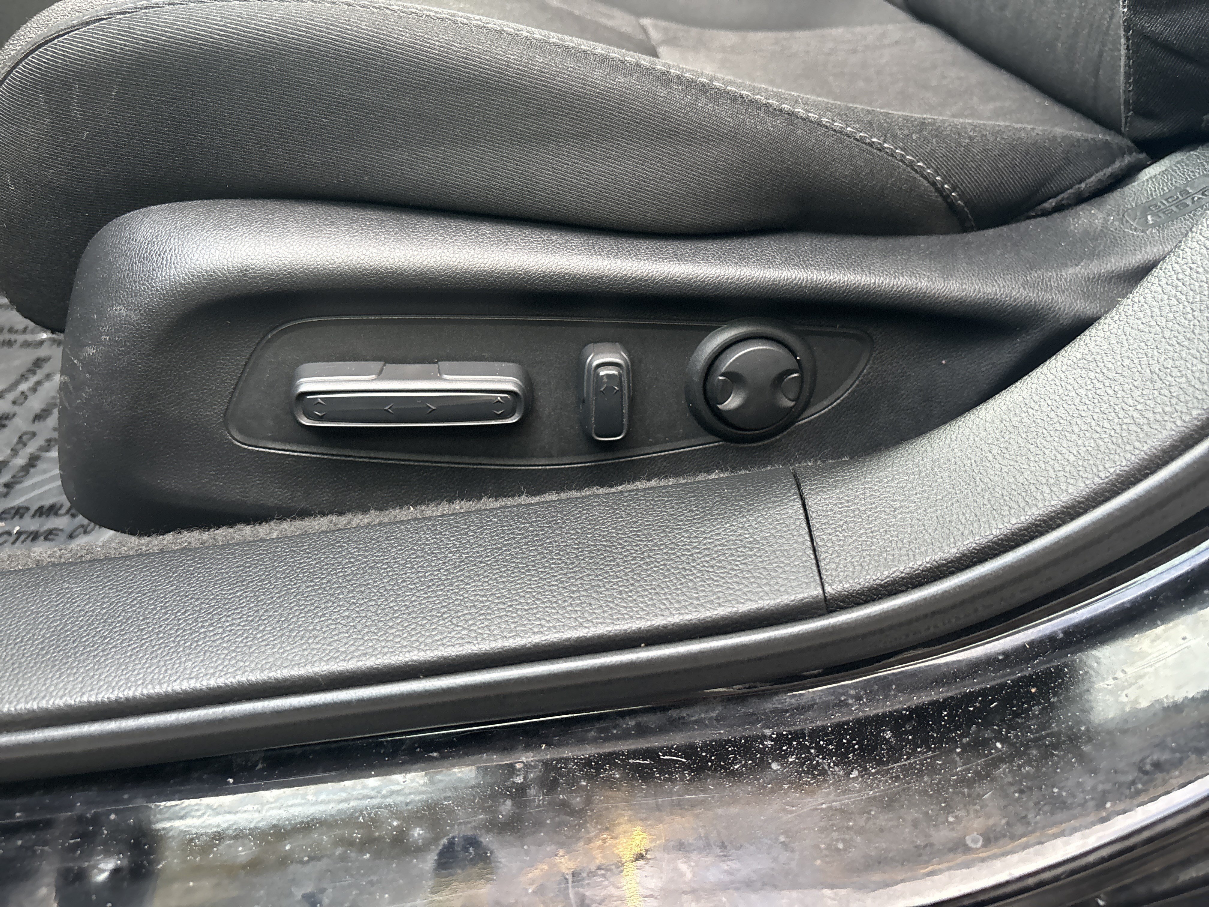 Certified 2024 Honda Accord EX image 25