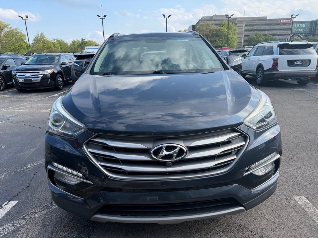 Used 2017 Hyundai Santa Fe Sport AWD/4WD image 2
