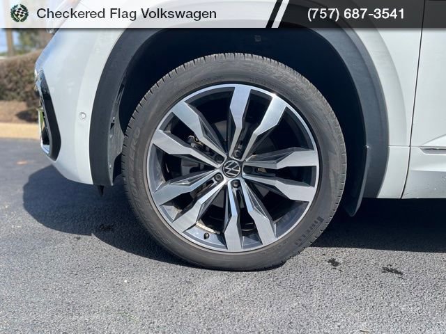 Used 2023 Volkswagen Atlas Cross Sport SEL Premium R-Line image 5