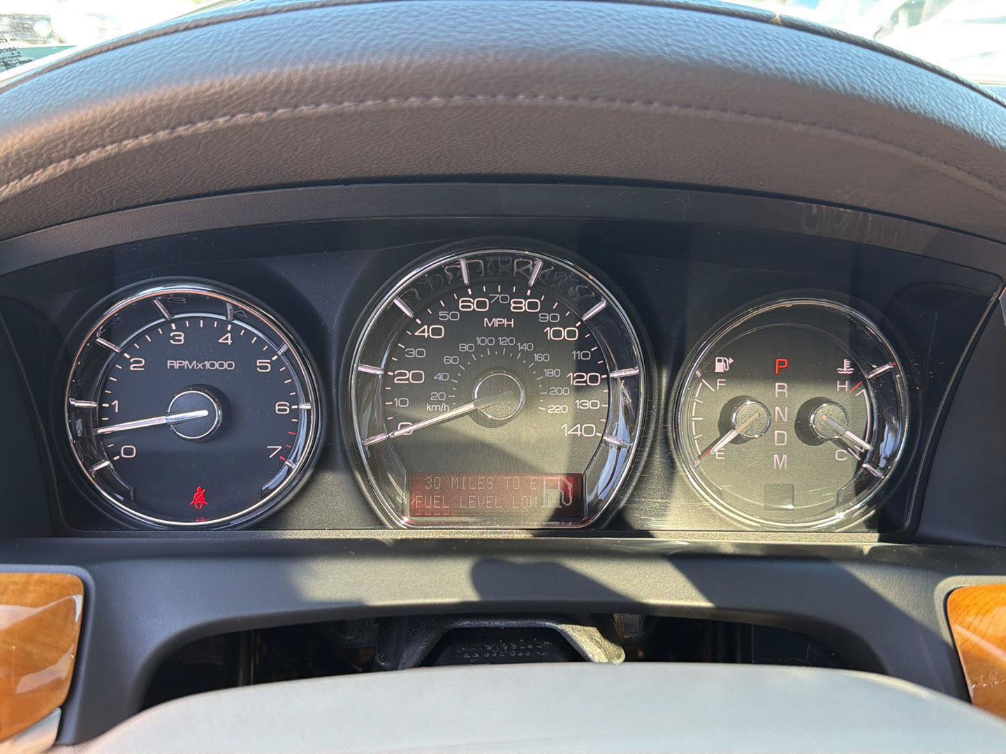 Used 2010 Lincoln MKS FWD image 23