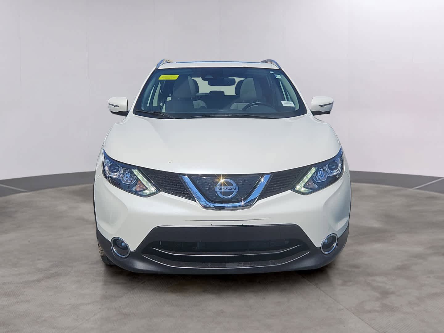 Used 2019 Nissan Rogue Sport SL w/ Premium Package AWD/4WD image 2