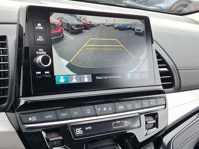 Certified 2026 Honda Odyssey Touring image 21