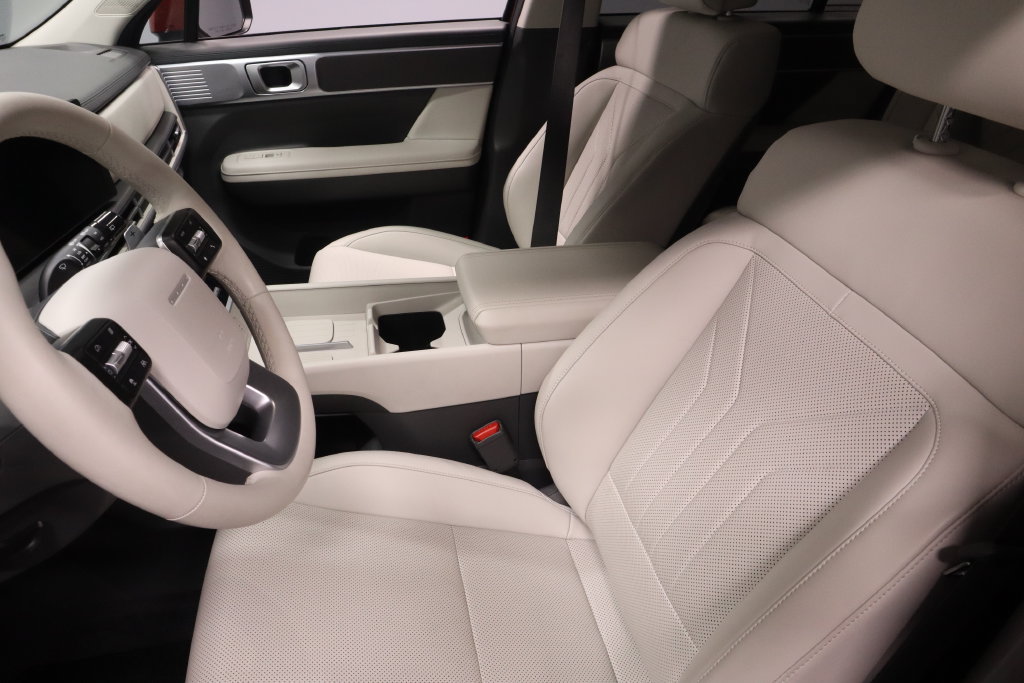 Certified 2026 Hyundai Santa Fe SEL AWD/4WD image 22