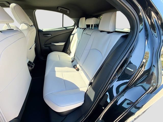 Used 2023 Lexus UX 250h FWD w/ Accessory Package (Z1) image 20
