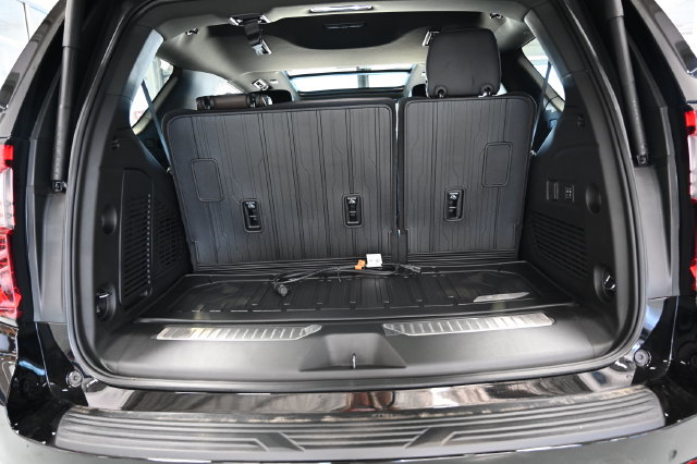 New 2026 GMC Yukon Denali Ultimate AWD/4WD image 37