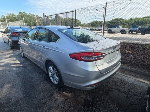 Used 2018 Ford Fusion S FWD image 4