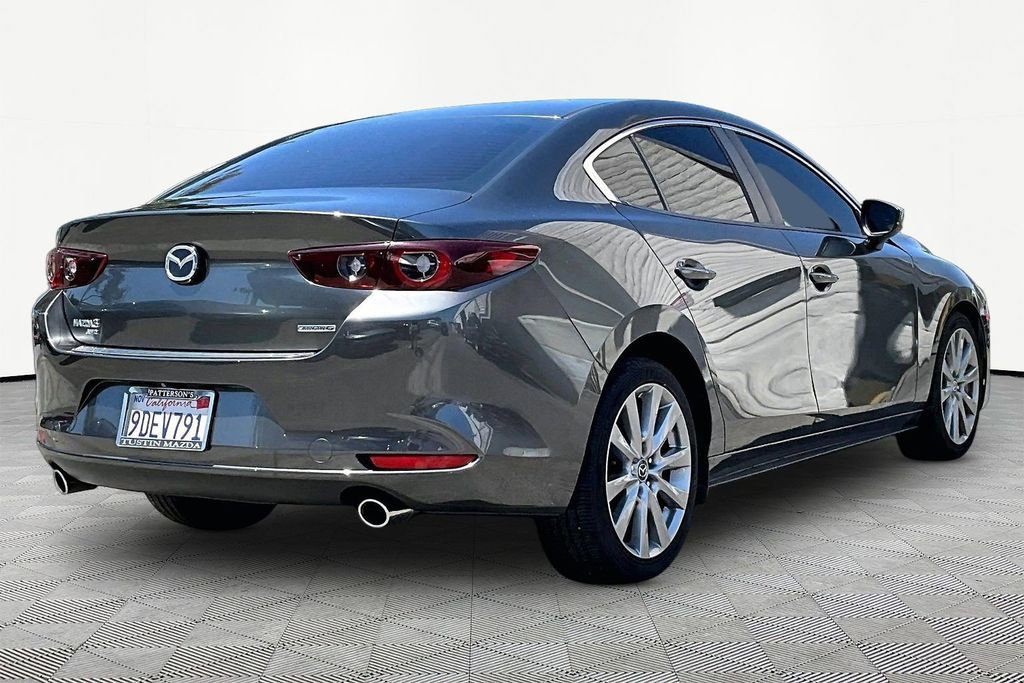 Used 2022 MAZDA MAZDA3 s AWD/4WD image 2