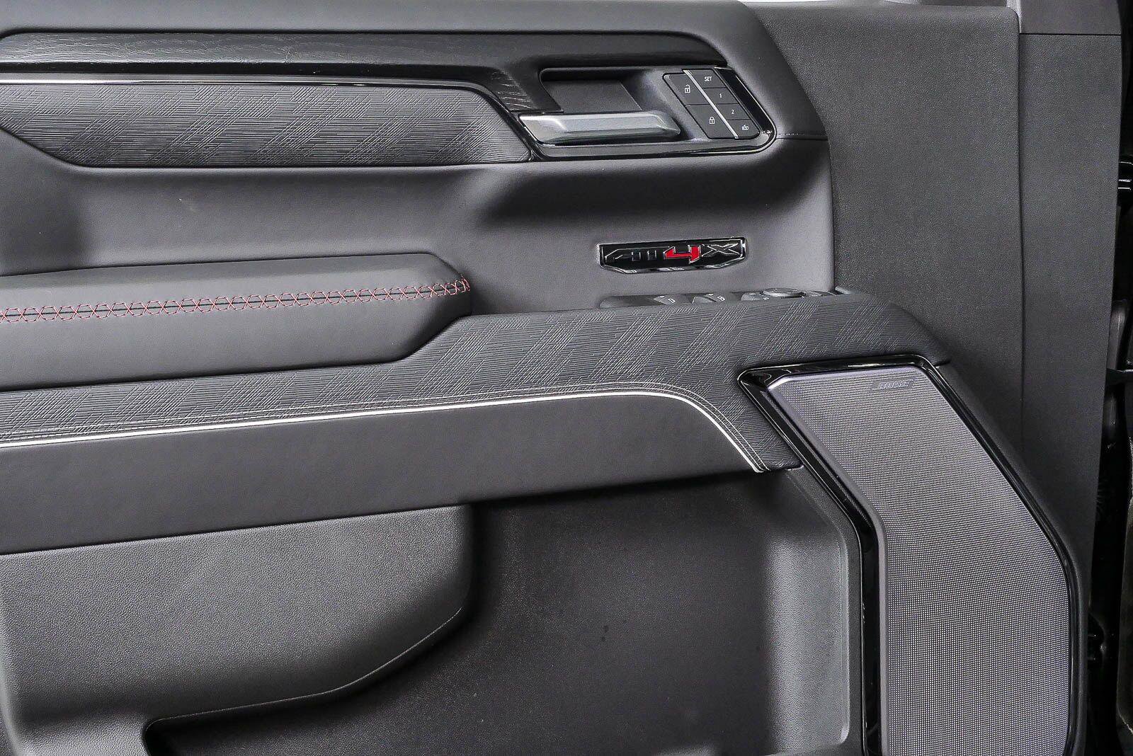 New 2026 GMC Sierra 1500 AT4X AWD/4WD image 6