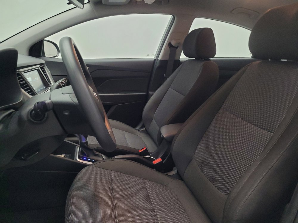 Used 2021 Hyundai Accent SEL image 17