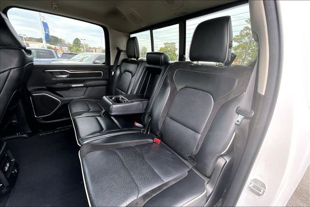 Used 2022 RAM 1500 Laramie AWD/4WD image 19