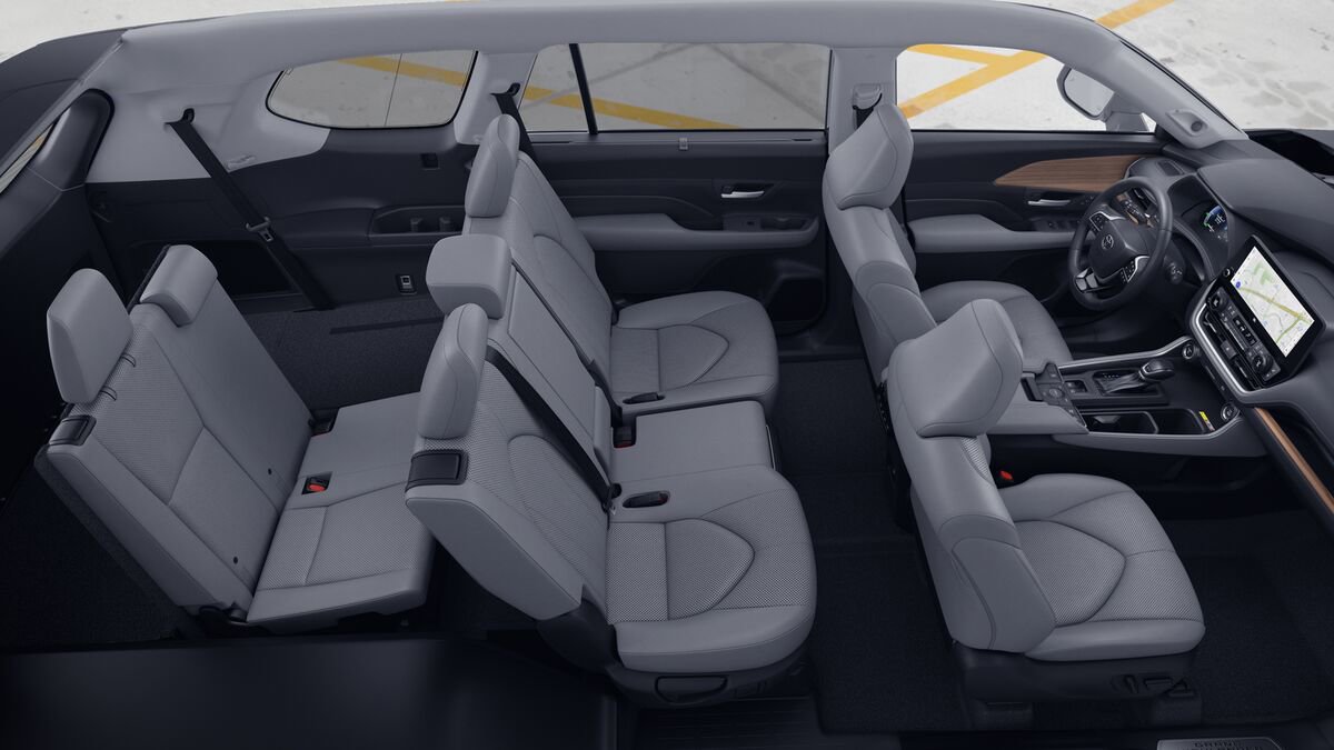 New 2026 Toyota Grand Highlander AWD Hybrid image 22
