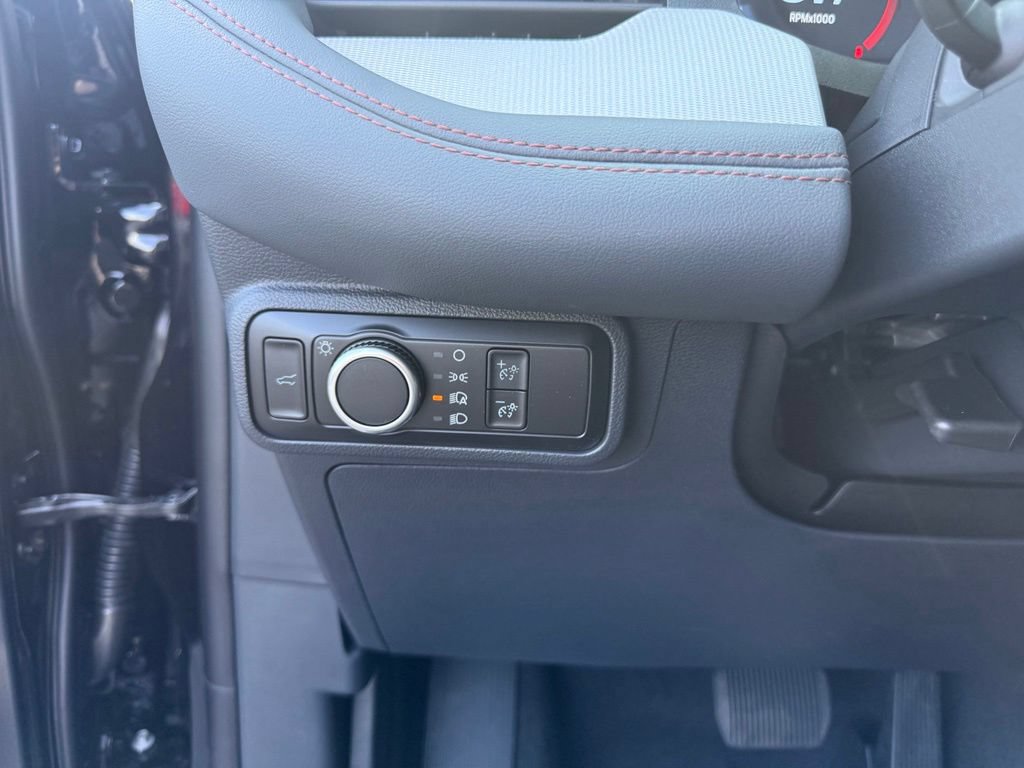New 2026 Ford Explorer Active AWD/4WD image 18