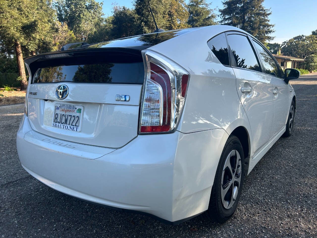 Used 2013 Toyota Prius Four w/ Deluxe Solar Roof Pkg FWD image 14