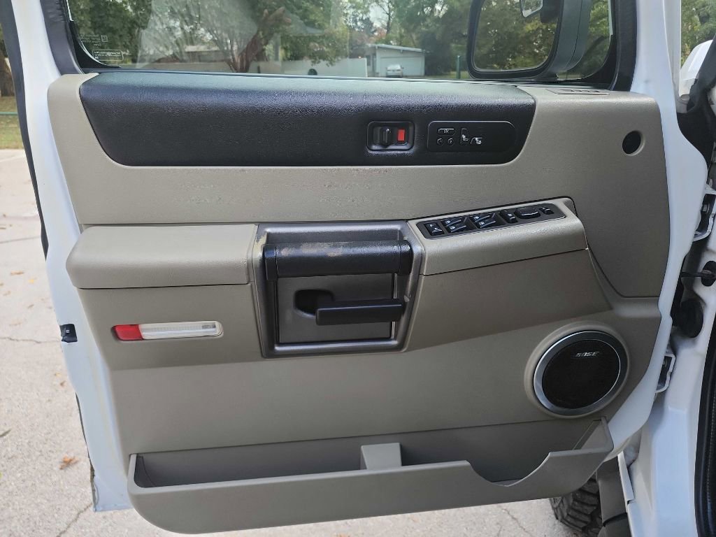 Used 2003 HUMMER H2 image 15