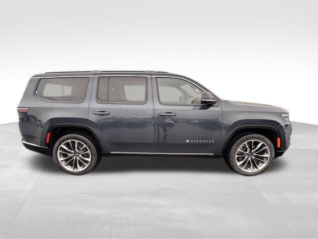Used 2025 Jeep Wagoneer Series III w/ Premium Group I AWD/4WD image 10