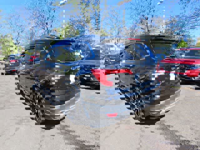 Used 2019 Honda Pilot Touring image 4