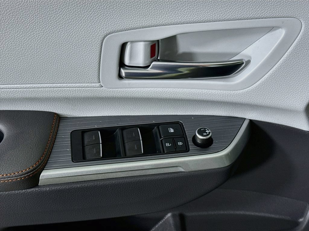 Certified 2021 Toyota Sienna XSE AWD/4WD image 25