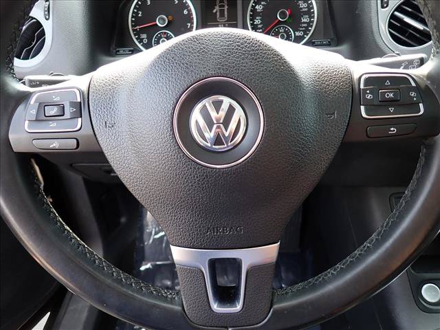 Used 2017 Volkswagen Tiguan Sport FWD image 17