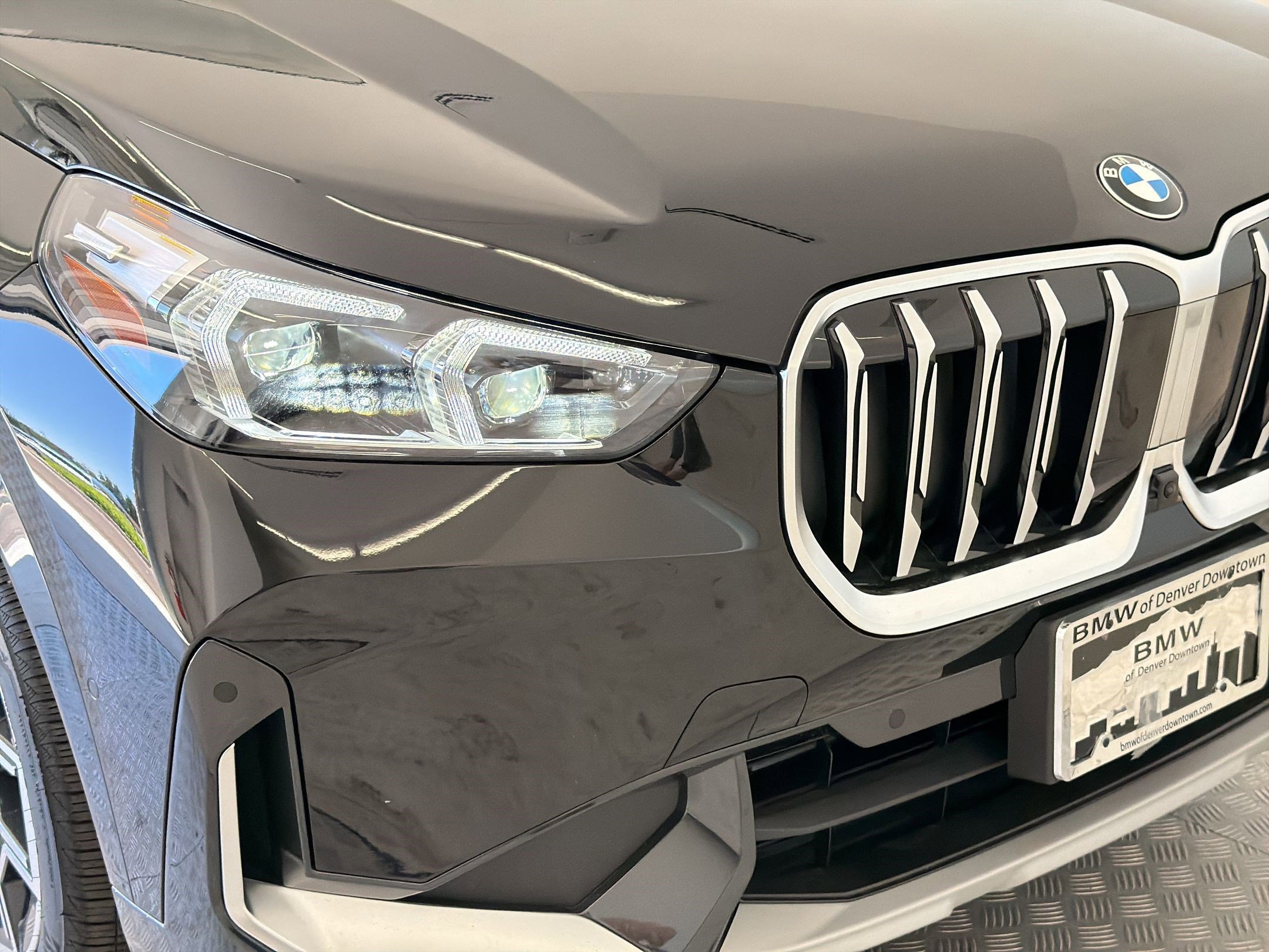 Used 2025 BMW X1 xDrive28i w/ Technology Package AWD/4WD image 11