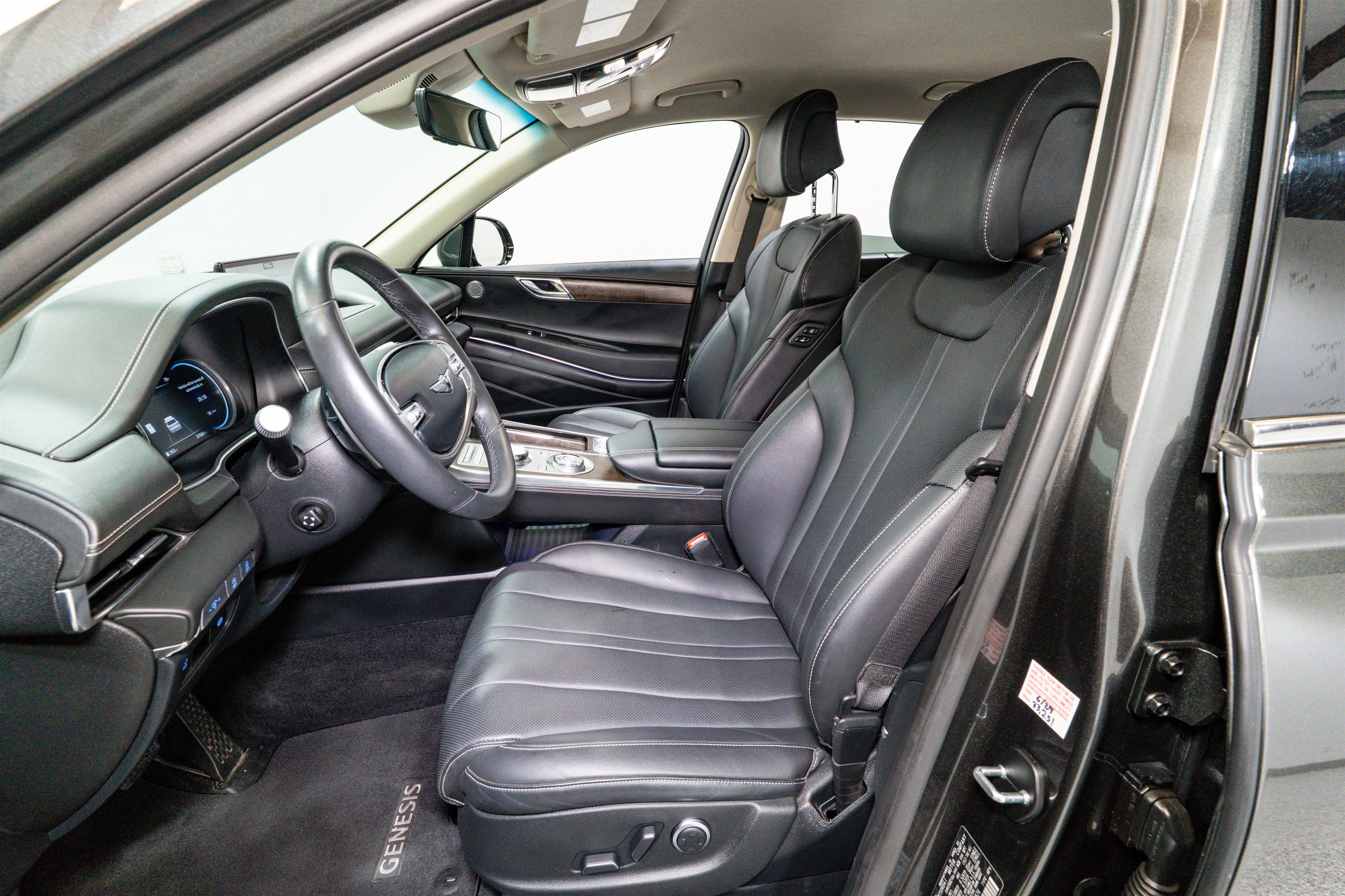 Used 2024 Genesis GV80 2.5T image 16