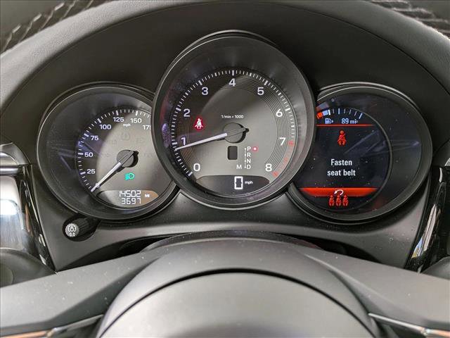 Certified 2025 Porsche Macan Turbo image 17