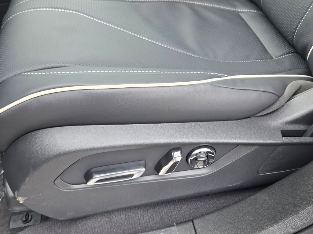 New 2026 Acura RDX SH-AWD w/ Advance Package image 28