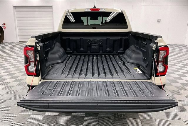 Used 2025 Ford Ranger Lariat w/ FX4 Off-Road Package image 31