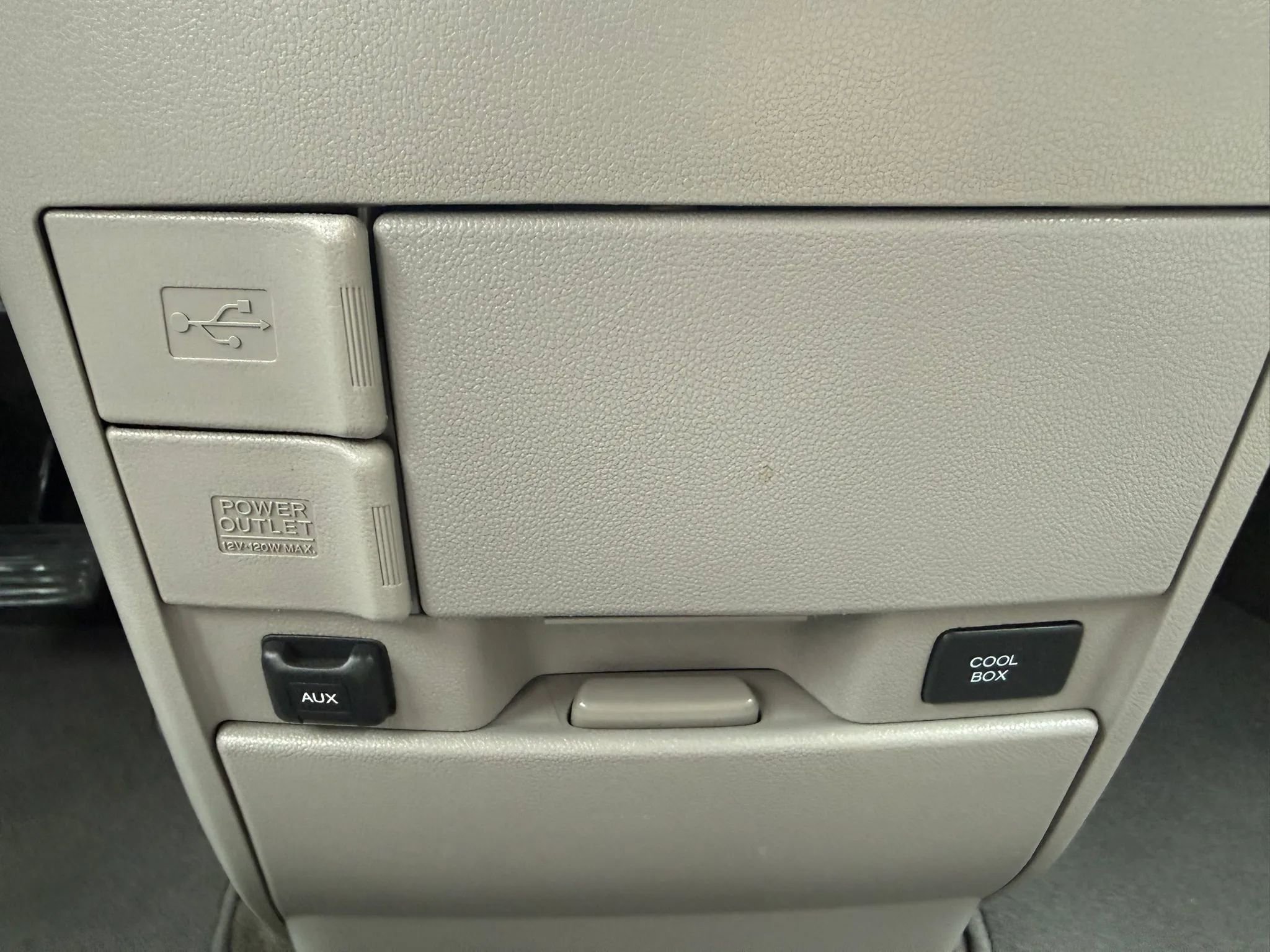 Used 2014 Honda Odyssey EX-L image 25