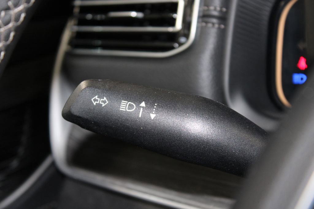 Used 2024 Jeep Wagoneer Series II image 39