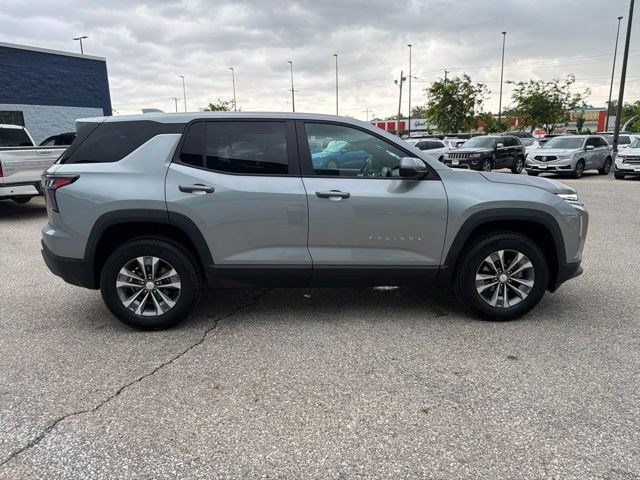 Used 2026 Chevrolet Equinox LT AWD/4WD image 6