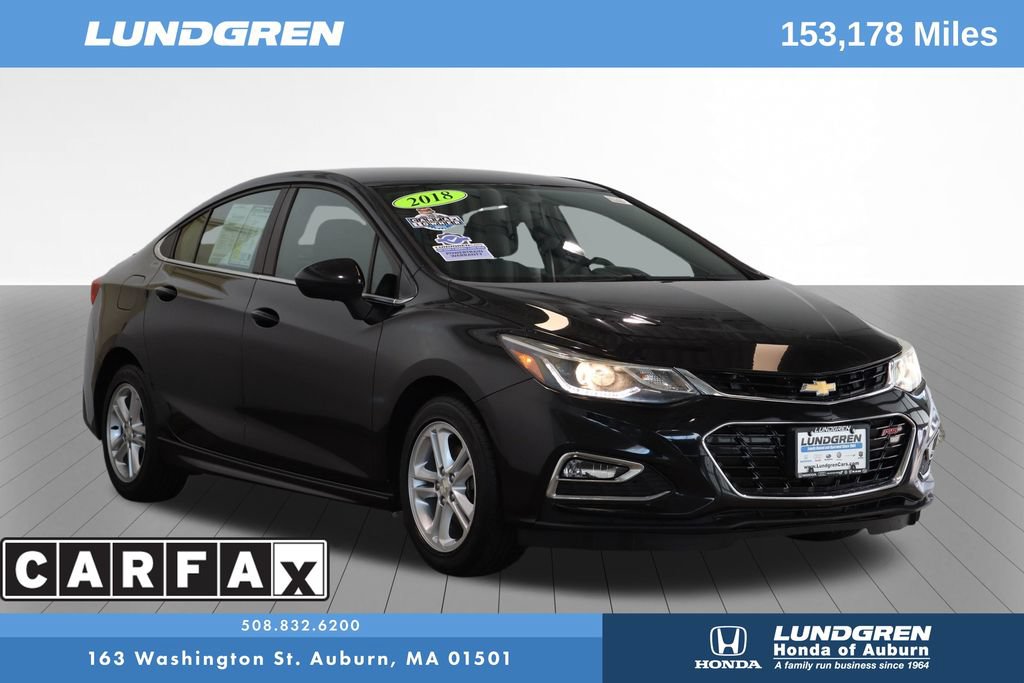 Used 2018 Chevrolet Cruze LT FWD image 1
